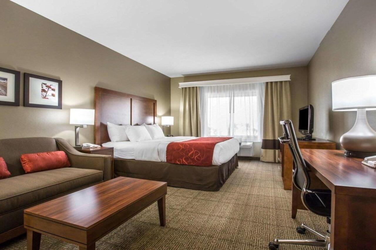 Comfort Suites Victorville-Hesperia Esterno foto