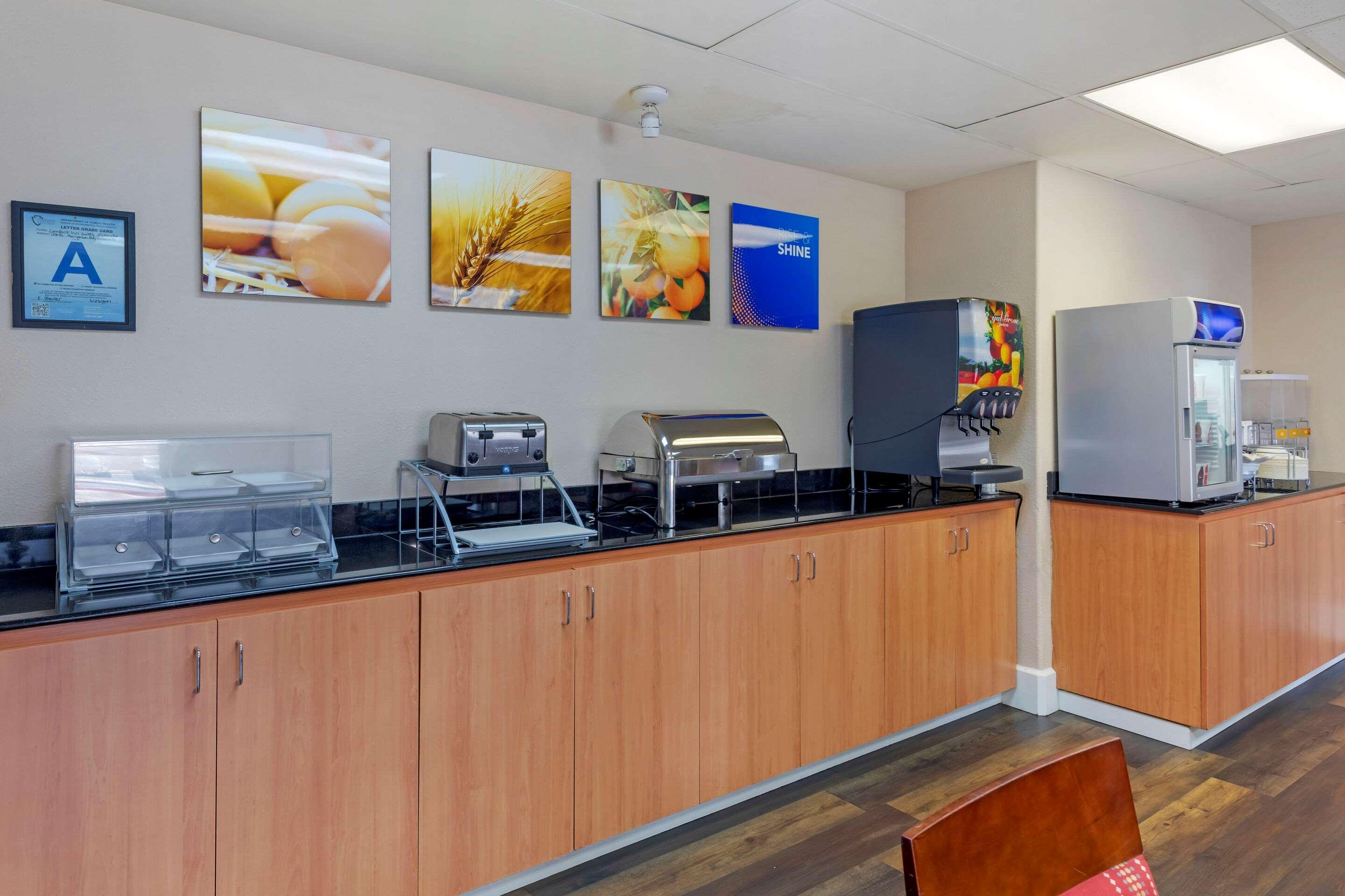 Comfort Suites Victorville-Hesperia Esterno foto