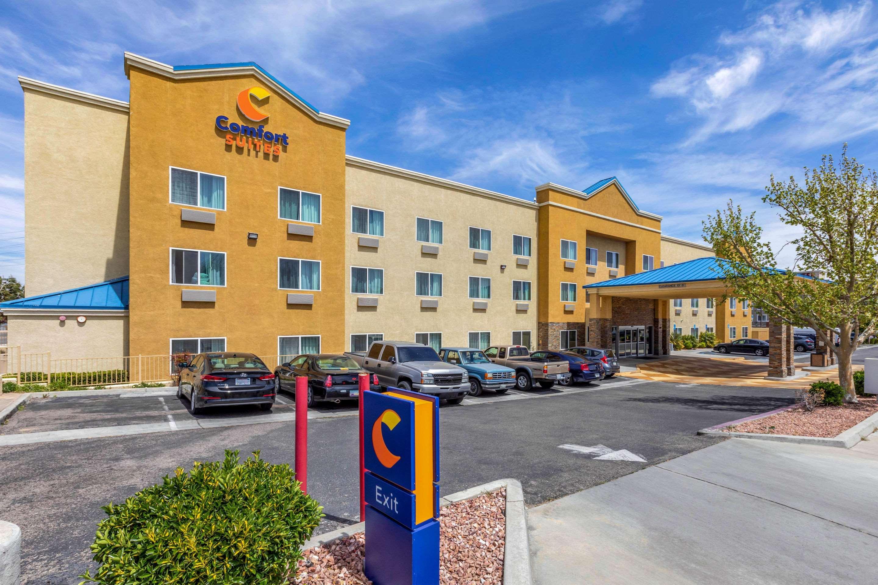 Comfort Suites Victorville-Hesperia Esterno foto
