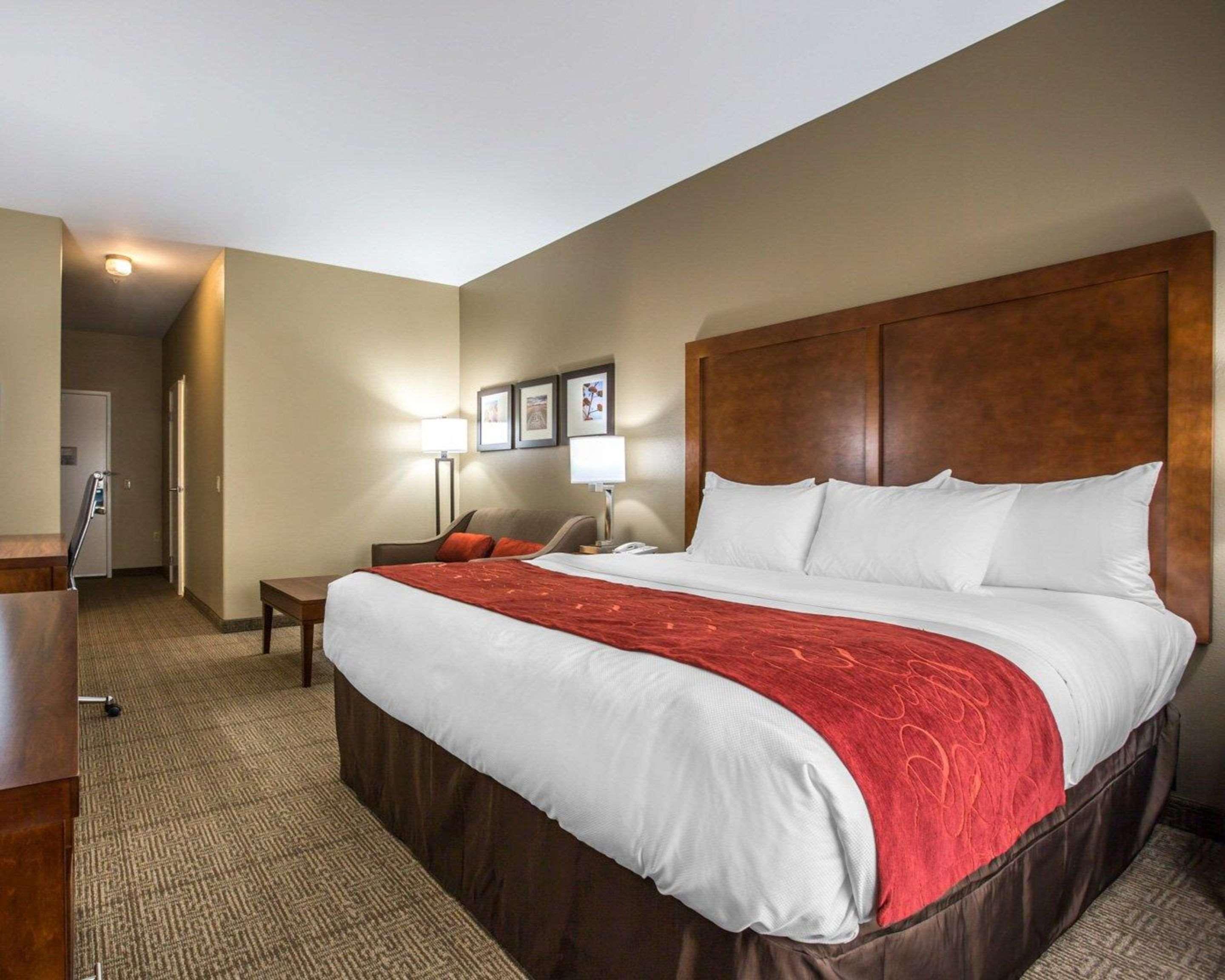 Comfort Suites Victorville-Hesperia Esterno foto